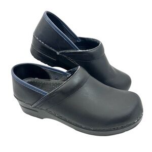 Dansko Women's Black Navy Leather Professional Clogs Shoes Size 39 8.5